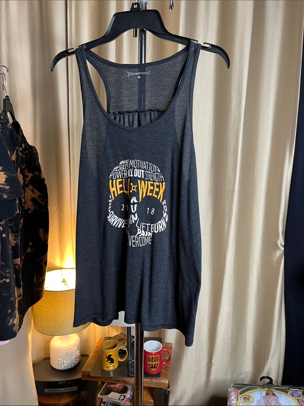 Orange Theory Hell Week black skull pattern tank top L